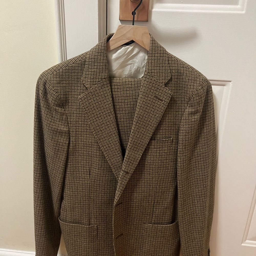 Men's Brown Checkered Blazer